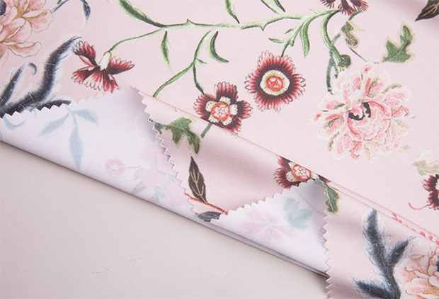 如何辨認數碼印花面料的正反面的技巧